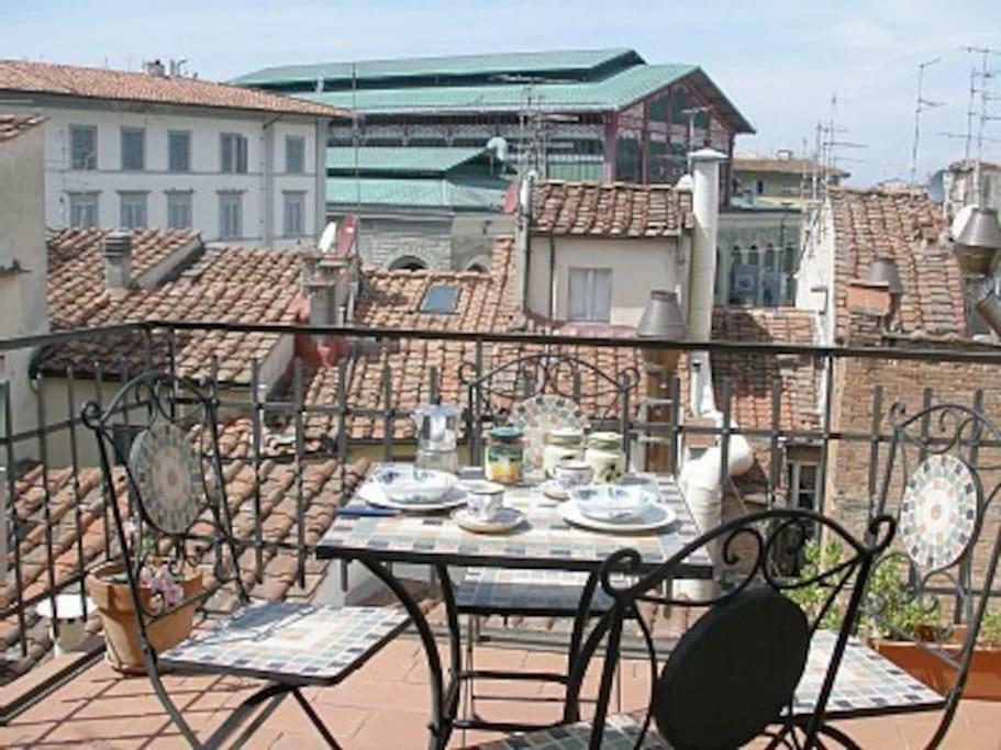 Rebby'S Terrace Apartment Florence Exterior photo